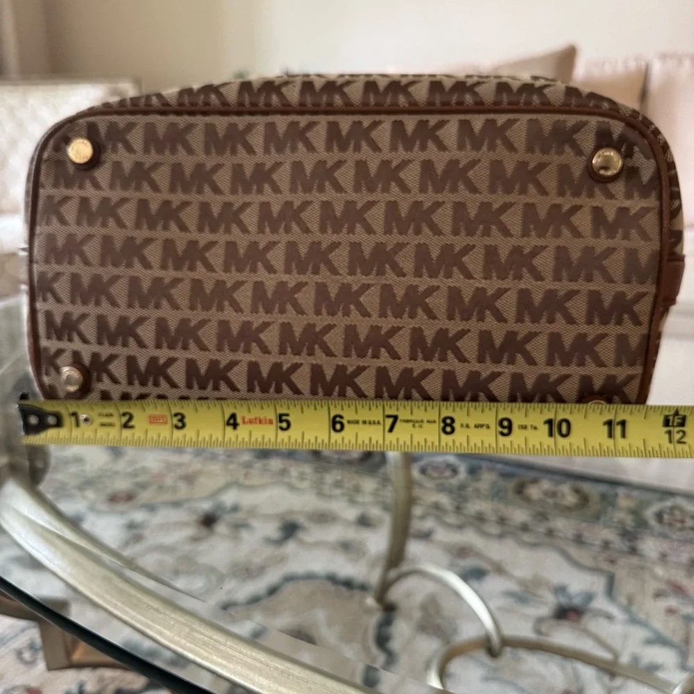 Michael Kors Jet Set Jacquard Tote Bag